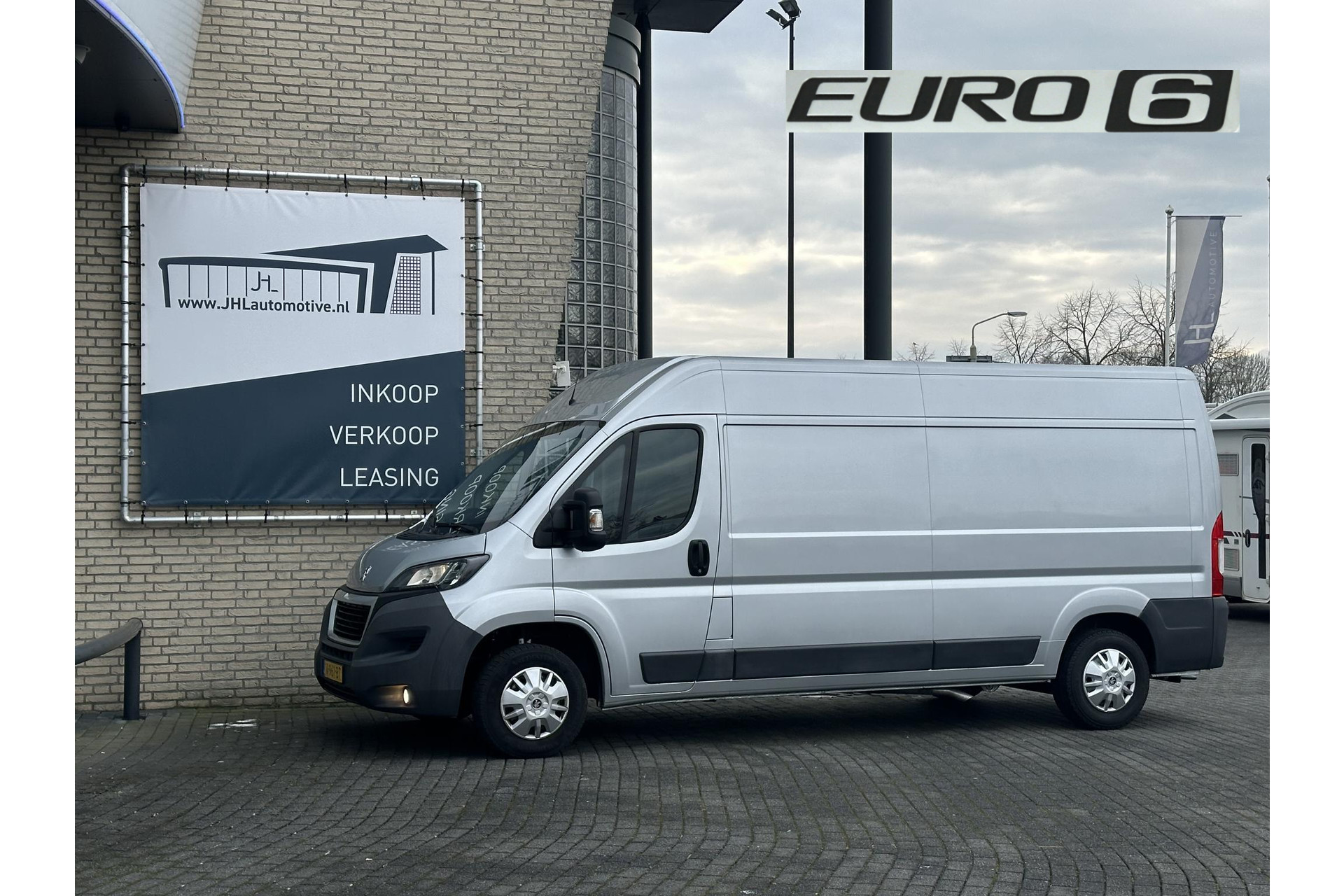 Peugeot Boxer 333 2.0 BlueHDI L3H2*A/C*HAAK*CRUISE*CAM*TEL*3PERS